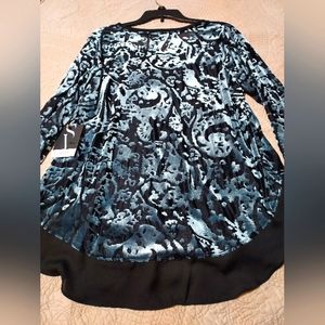 Simply Vera - Vera Wang Burnout Velvet Petite Tunic NWT